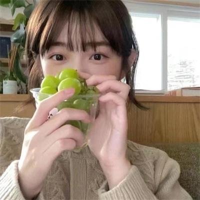 劳拉·马尔斯的眼睛